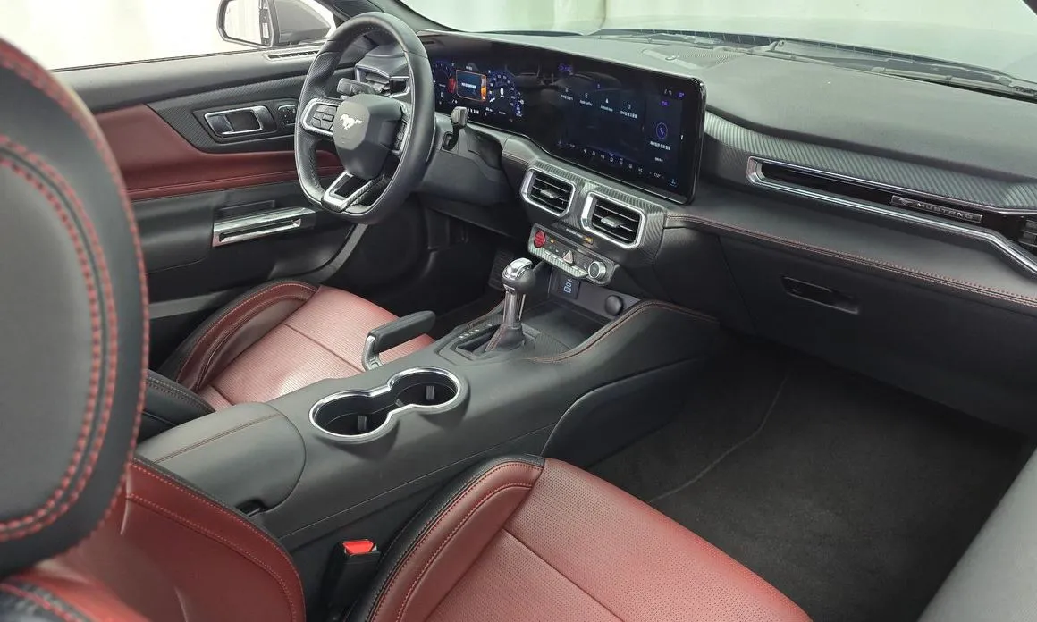 Ford Mustang 2025 из KR, фото 2