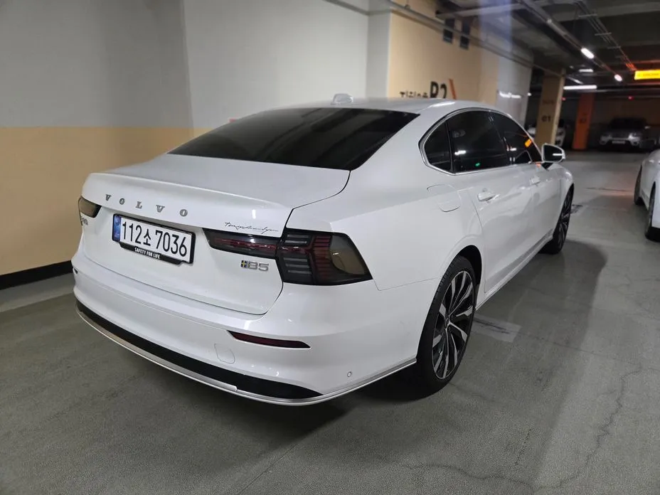 Volvo S90 2026 из KR, фото 6
