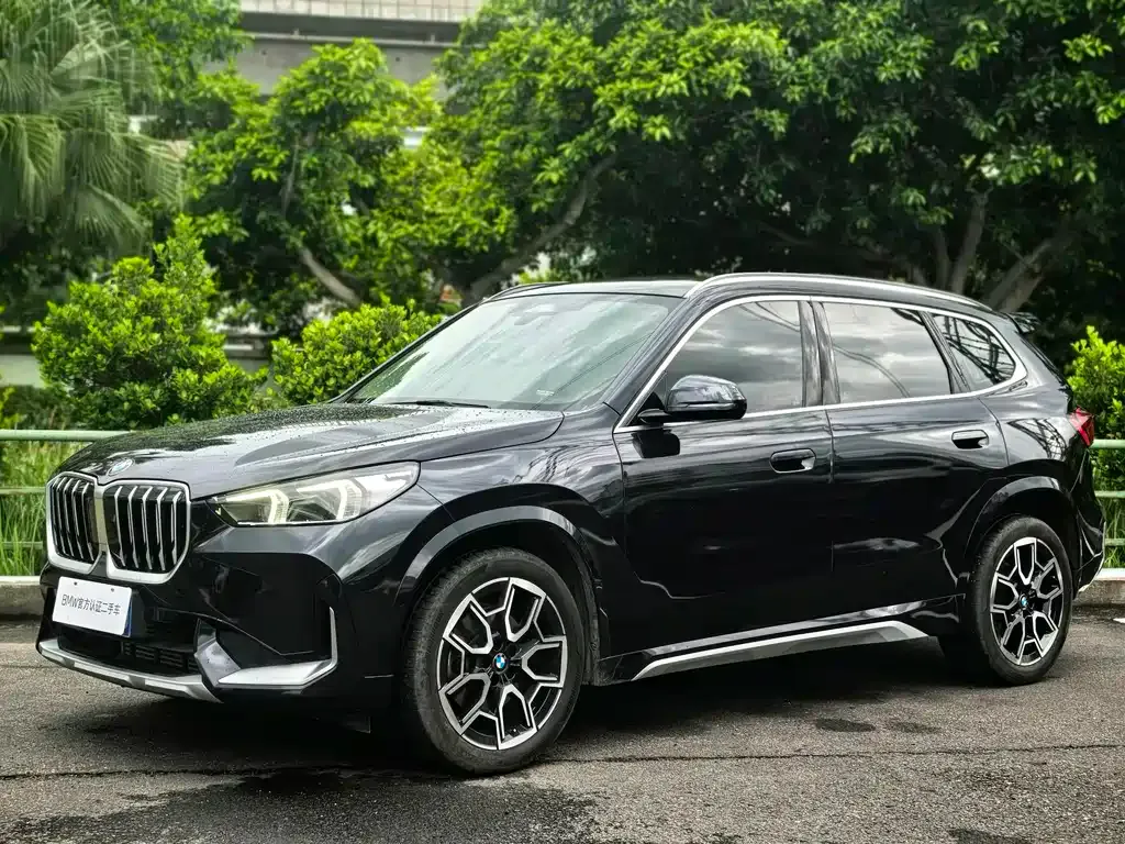 BMW X1 — фото 7