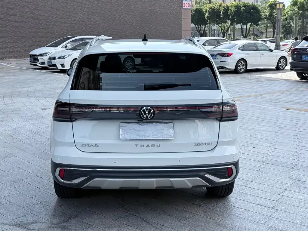 Volkswagen Tharu — фото 7
