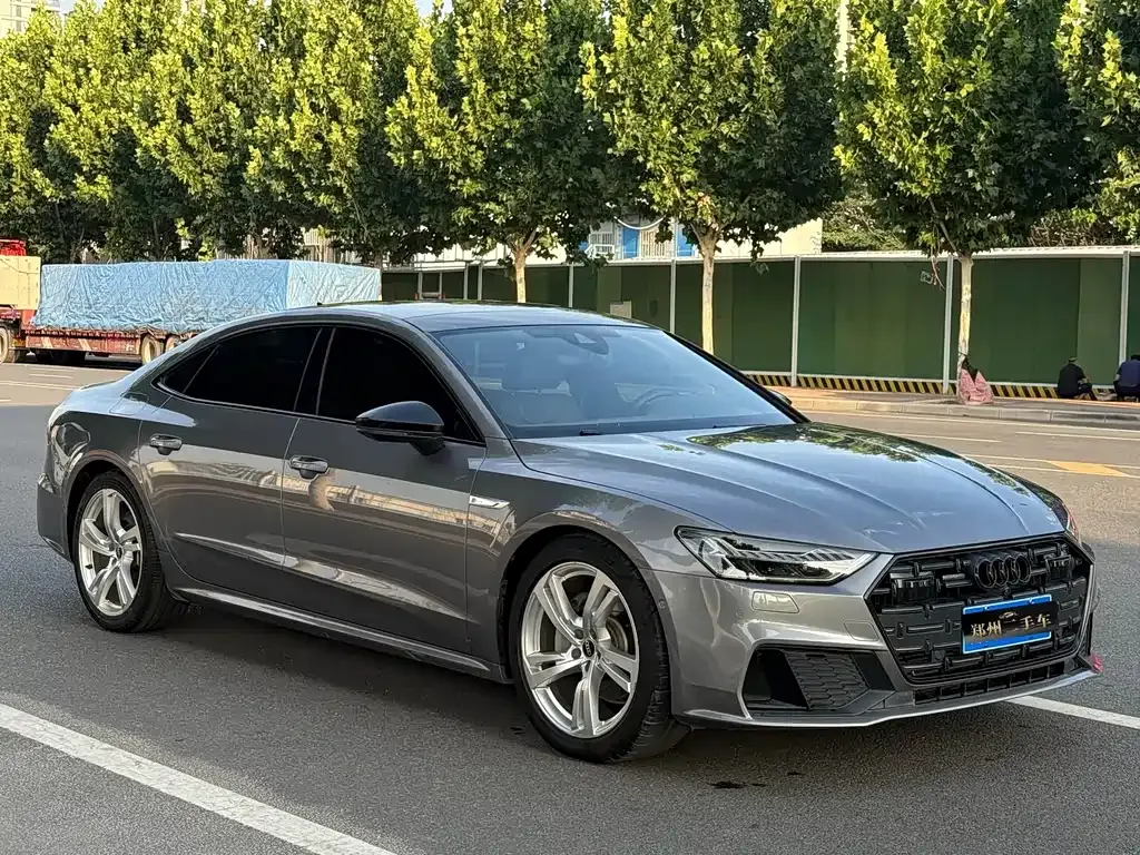 Audi A7L — фото 10