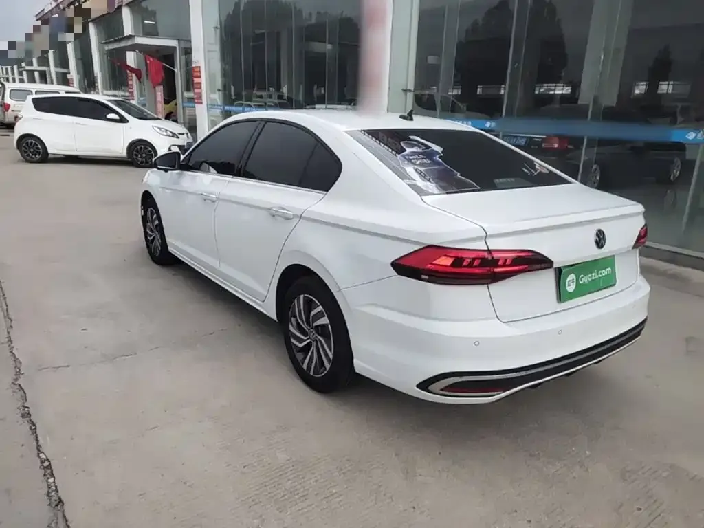 Volkswagen Bora 2022 из CN, фото 9