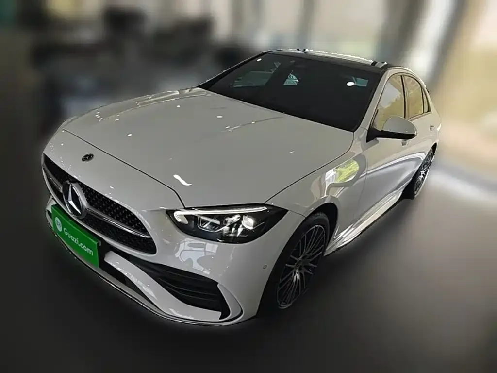 Mercedes-Benz C-Class — фото 1