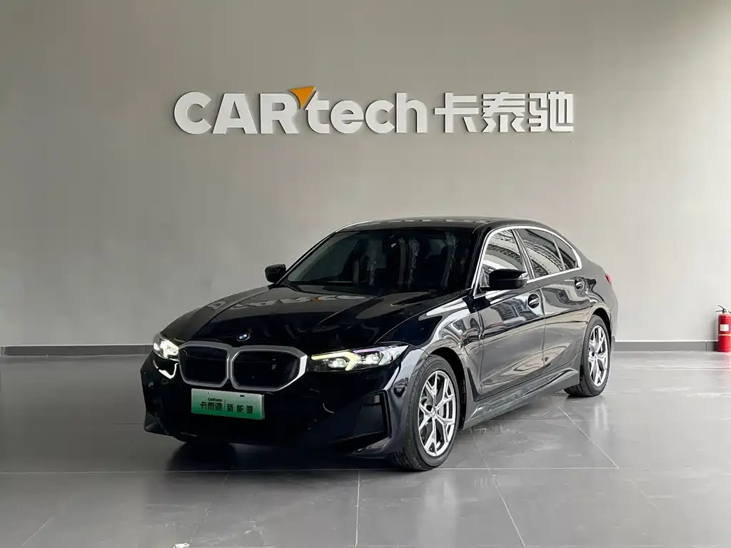 BMW i3 — фото 1