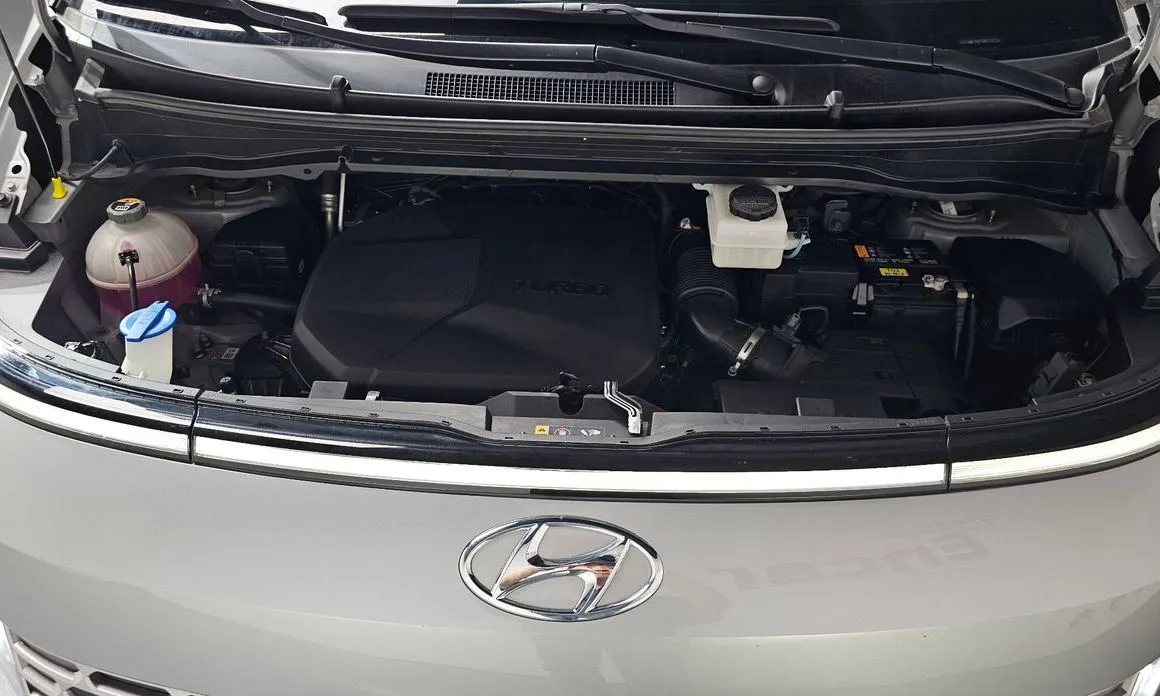 Hyundai Staria — фото 9