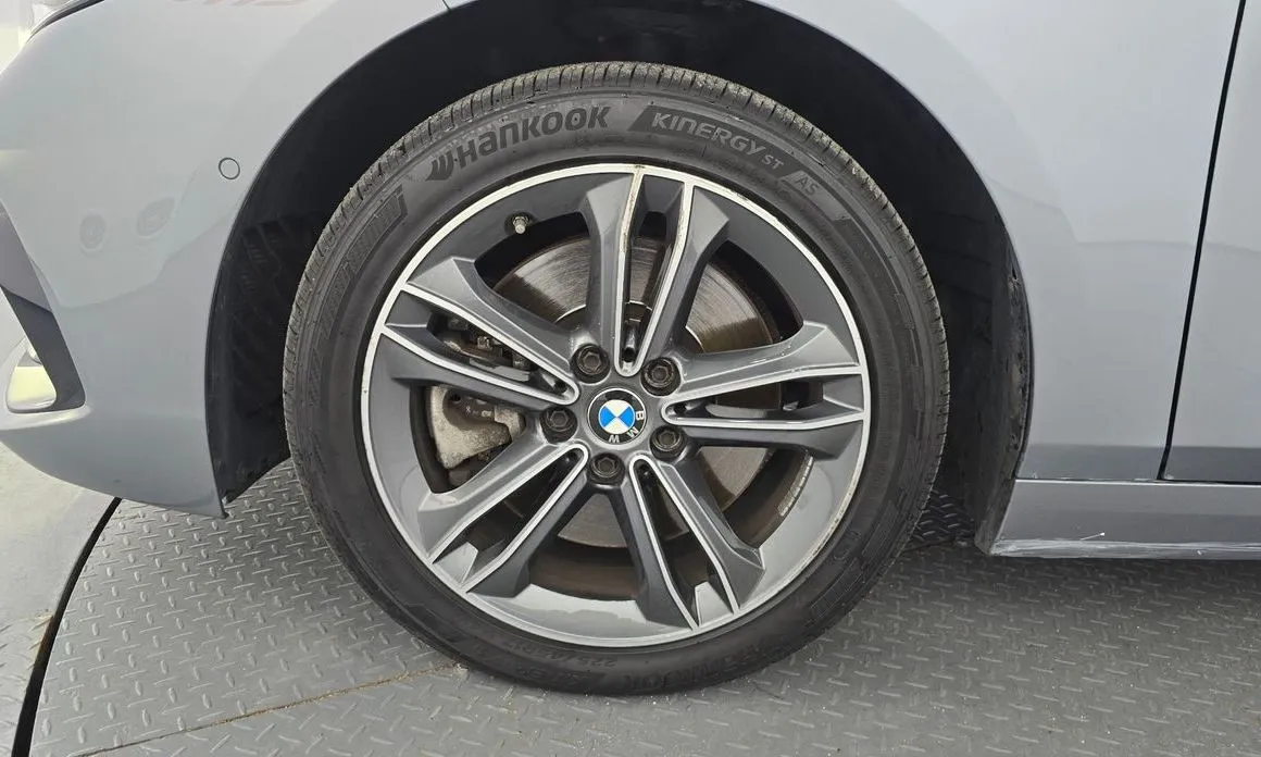 BMW 1-Series — фото 10