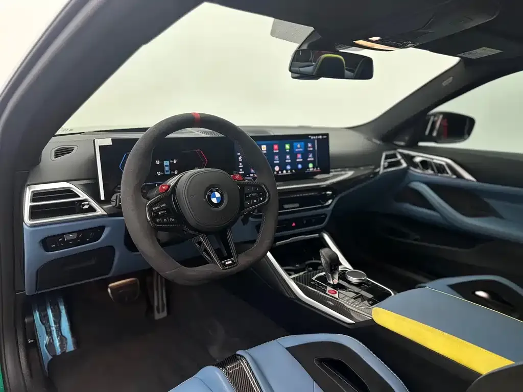 BMW M4 — фото 10