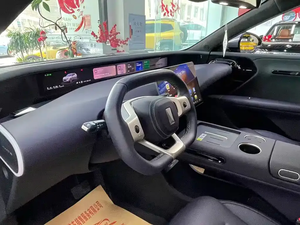 Avatr 07 — фото 7
