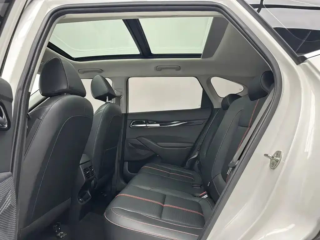 Kia KX3 — фото 10