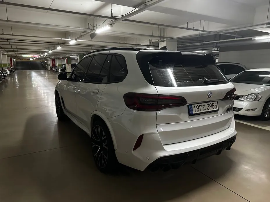 BMW X5M 2023 из KR, фото 8