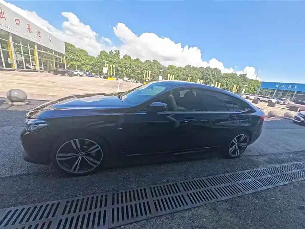 BMW 6 Series GT — фото 9