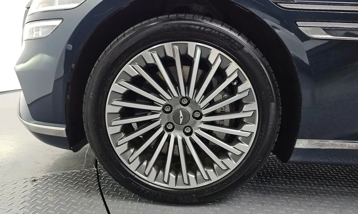 Genesis G80 — фото 10
