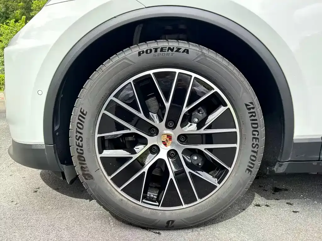 Porsche Macan EV — фото 6