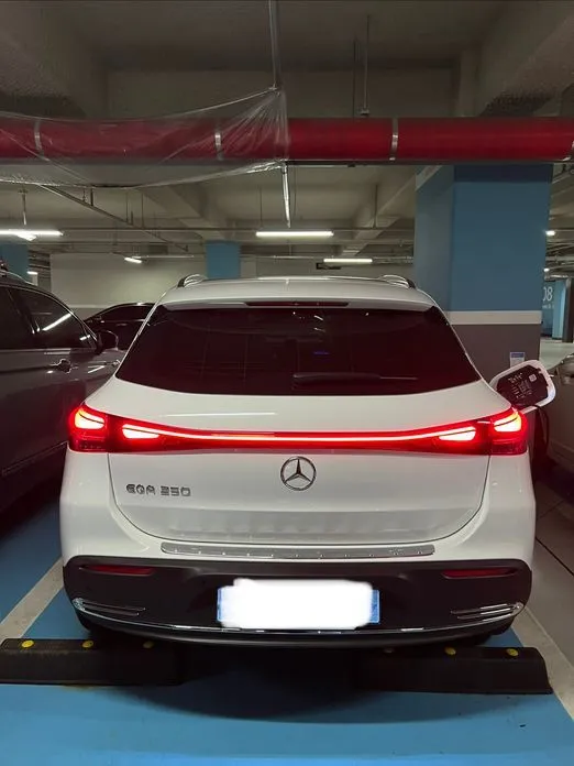 Mercedes-Benz EQA 2024 из KR, фото 8
