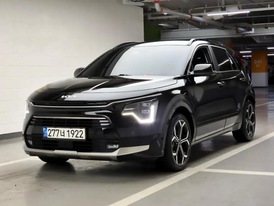 Kia Niro — фото 1
