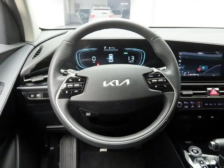 Kia Niro — фото 9