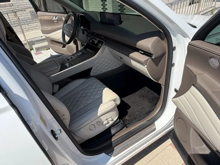 Genesis GV80 — фото 10