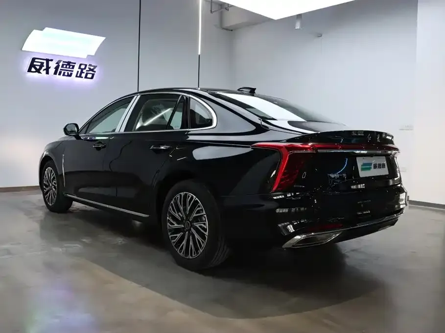 Hongqi H5 — фото 2