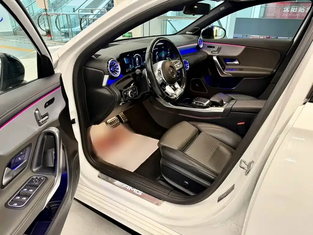 Mercedes-Benz A-Class AMG — фото 6