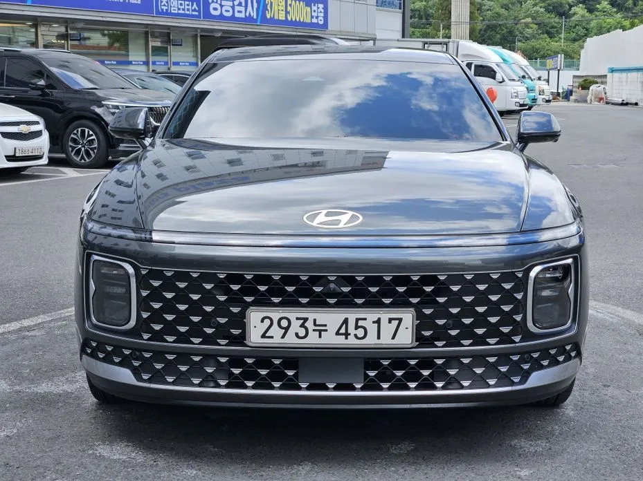Hyundai Grandeur — фото 1