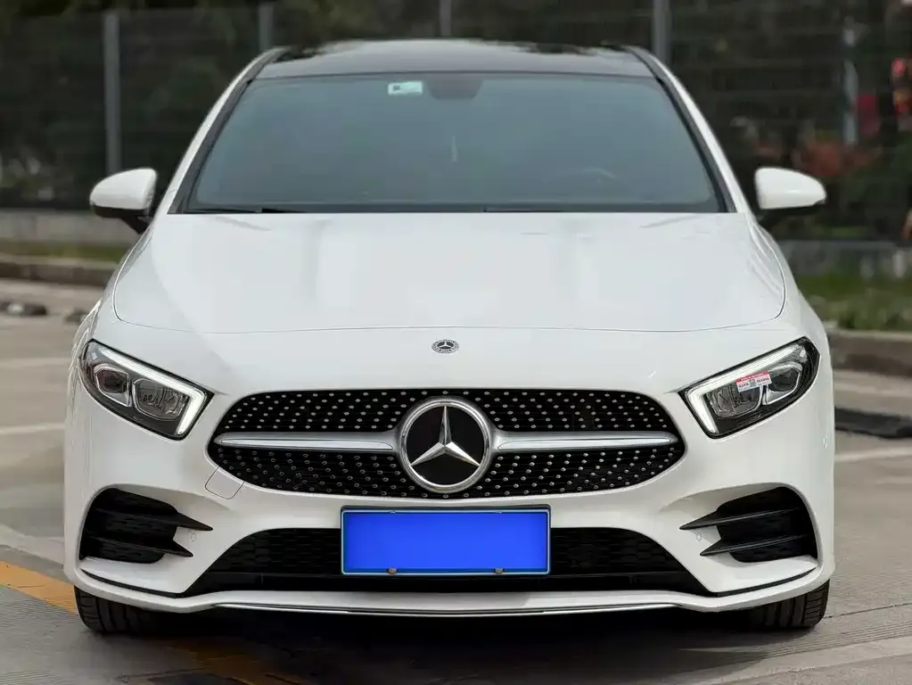 Mercedes-Benz A-Class — фото 8
