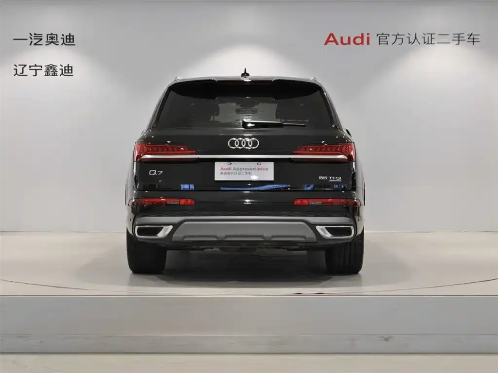 Audi Q7 — фото 2