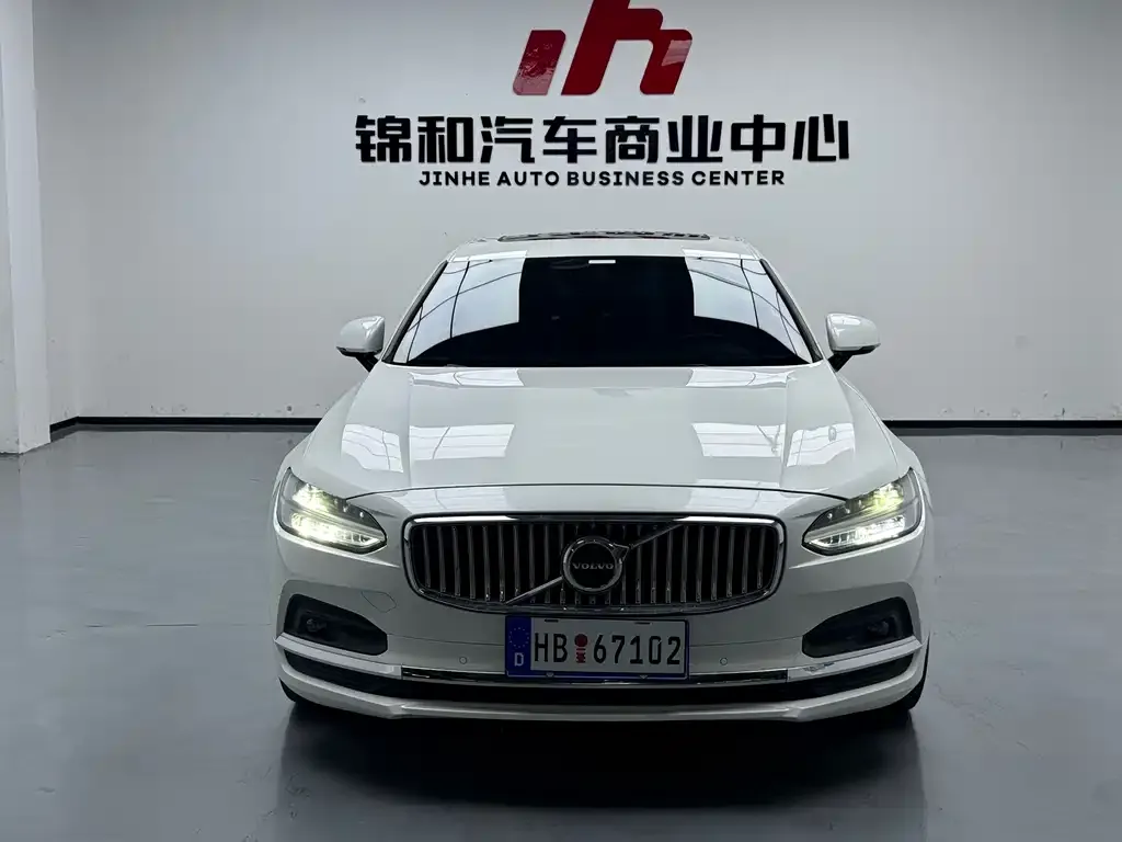 Volvo S90 — фото 6