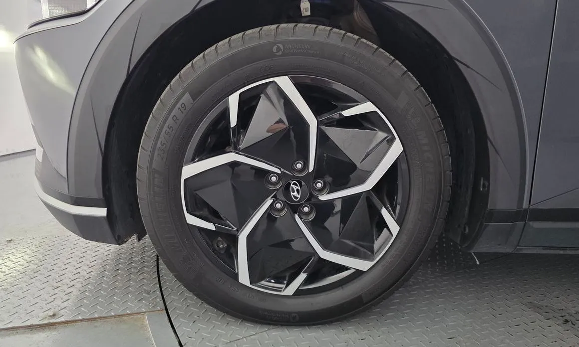 Hyundai Ioniq5 — фото 3