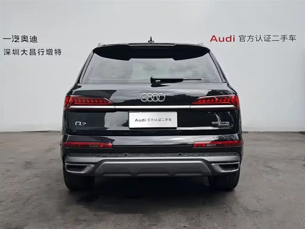 Audi Q7 — фото 2