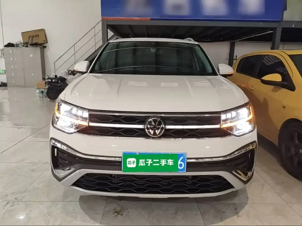 Volkswagen Tharu — фото 3