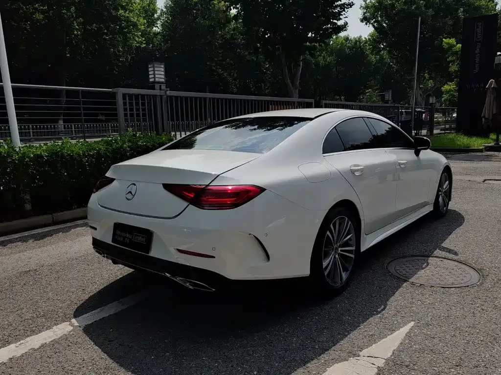 Mercedes-Benz CLS — фото 3