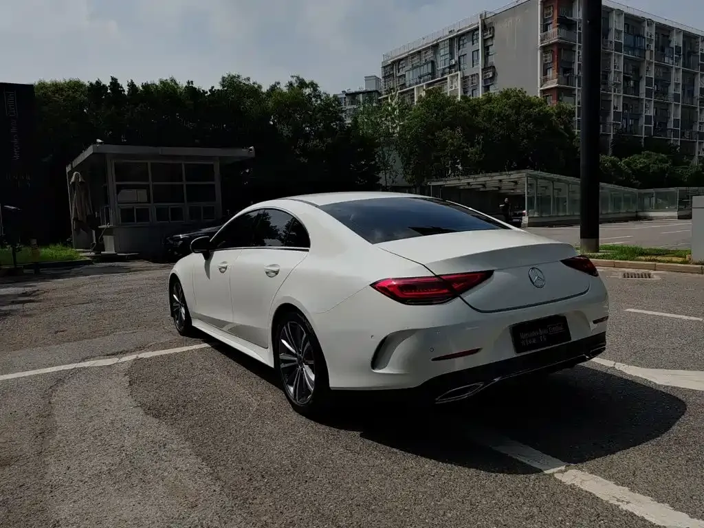 Mercedes-Benz CLS — фото 10