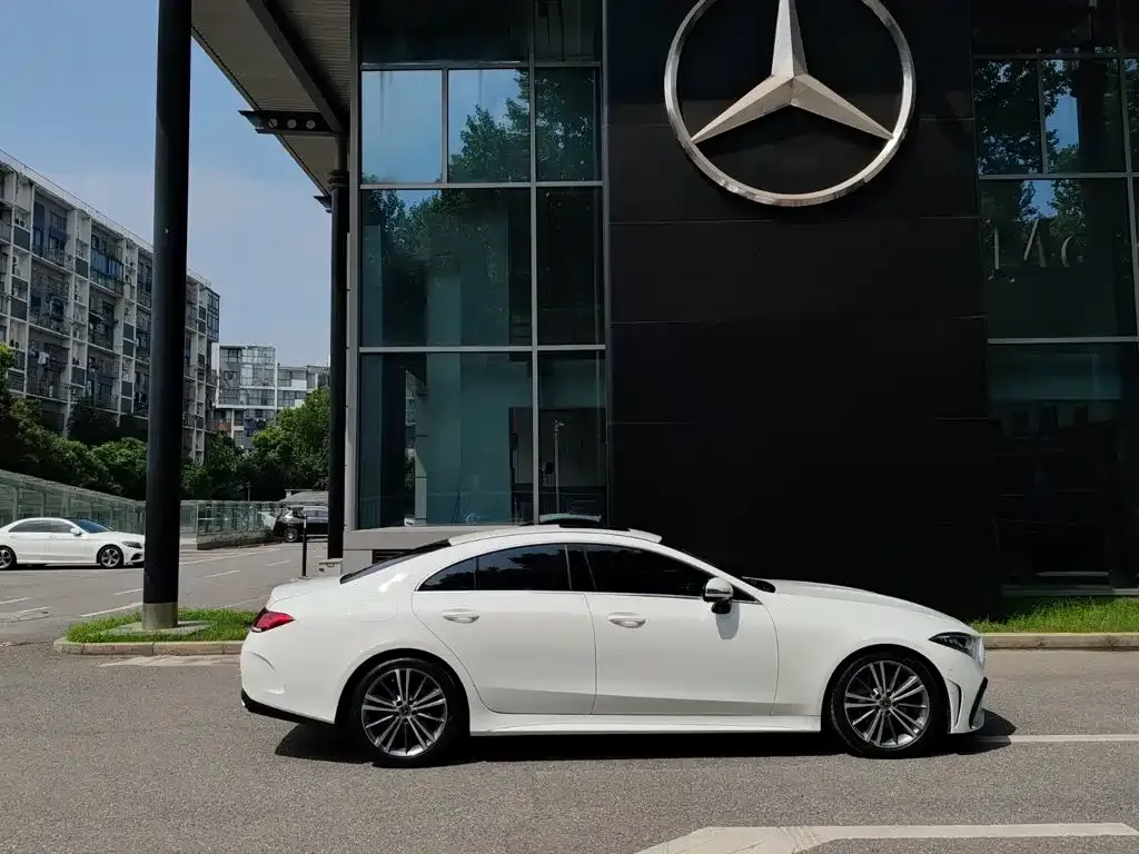 Mercedes-Benz CLS — фото 7