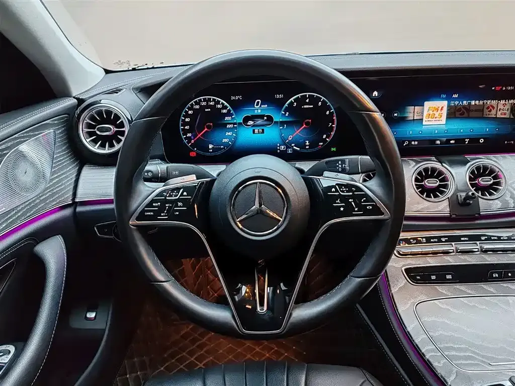 Mercedes-Benz CLS — фото 5