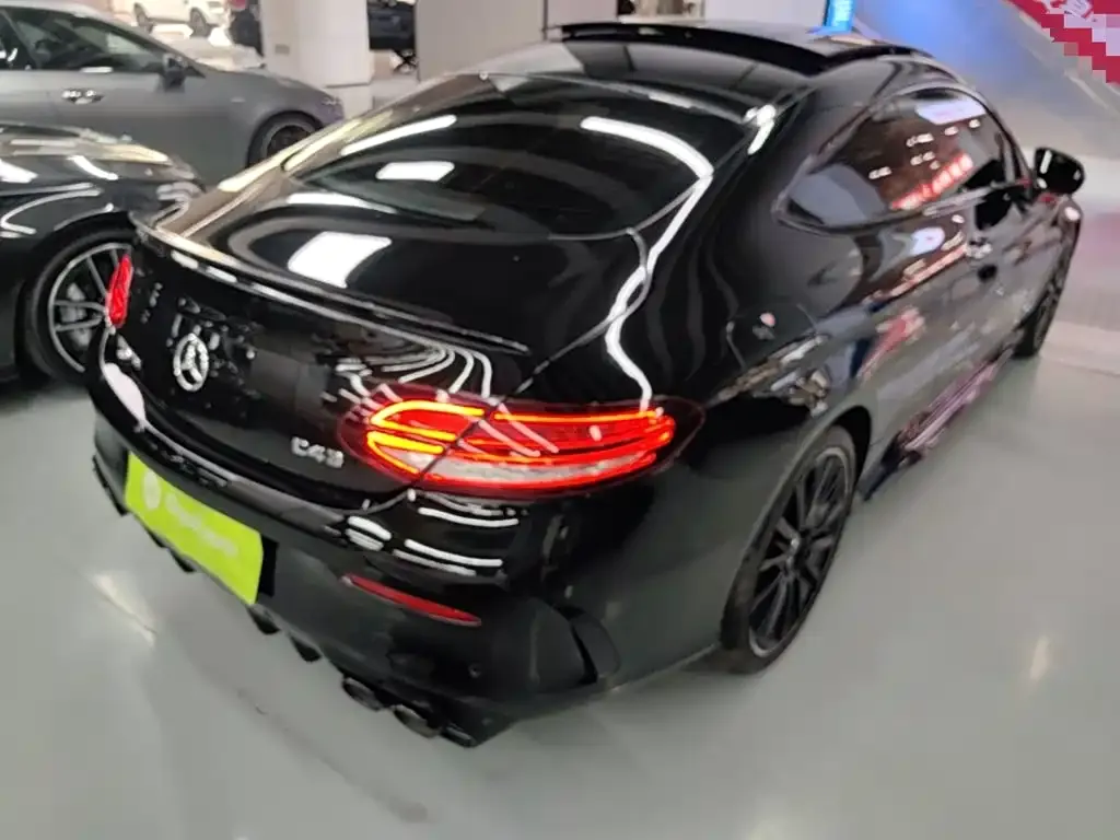 Mercedes-Benz C-Class AMG — фото 4