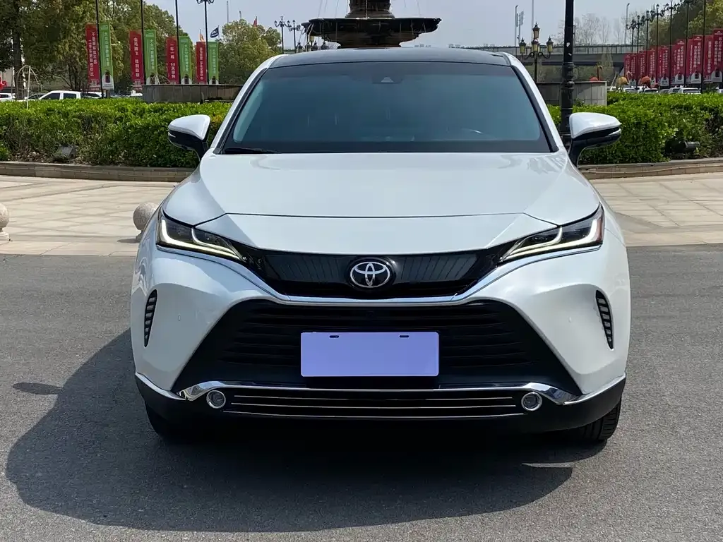 Toyota Harrier — фото 5