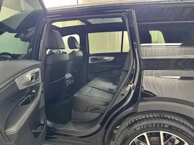 GAC Motor Trumpchi GS8 — фото 8