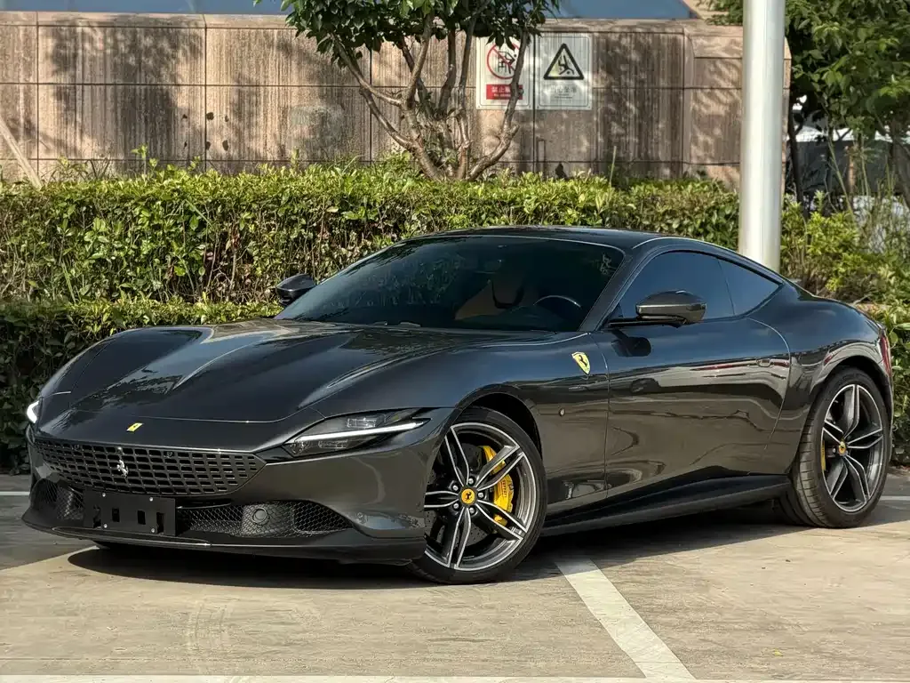 Ferrari Roma — фото 1