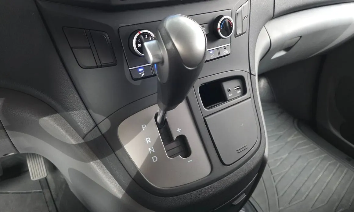 Hyundai Starex 2021 из KR, фото 9