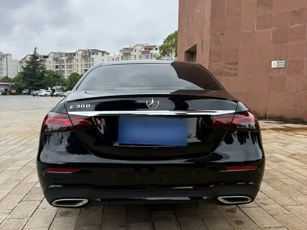 Mercedes-Benz E-Class (Import) — фото 10