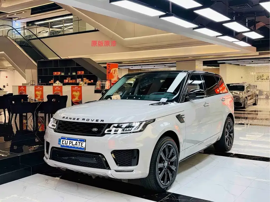 Land Rover Sport — фото 1