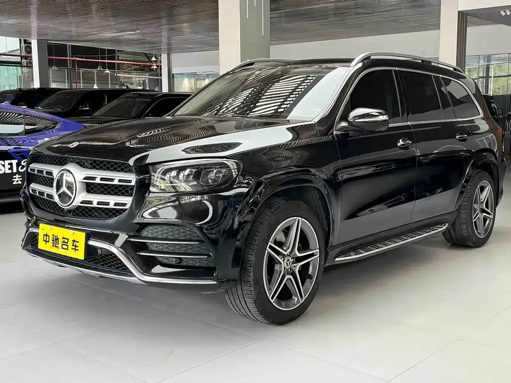 Mercedes-Benz GLS — фото 1