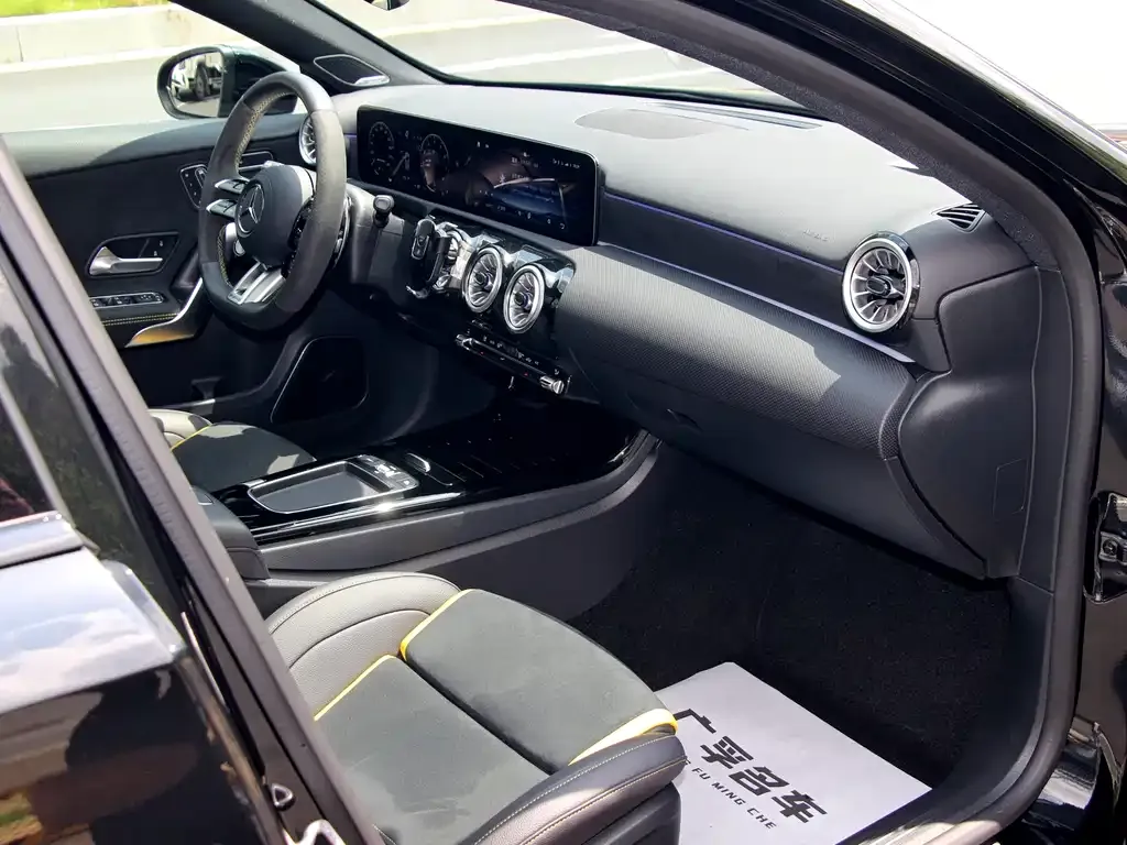 Mercedes-Benz A-Class AMG (Import) — фото 4