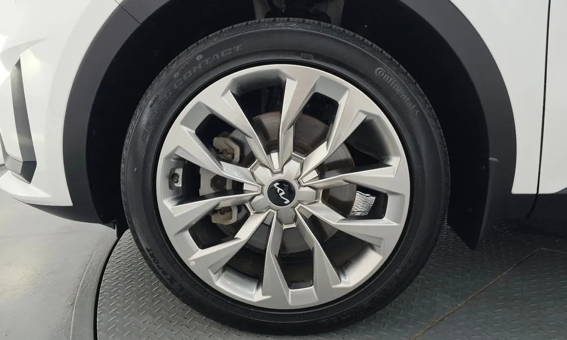 Kia Sorento — фото 5