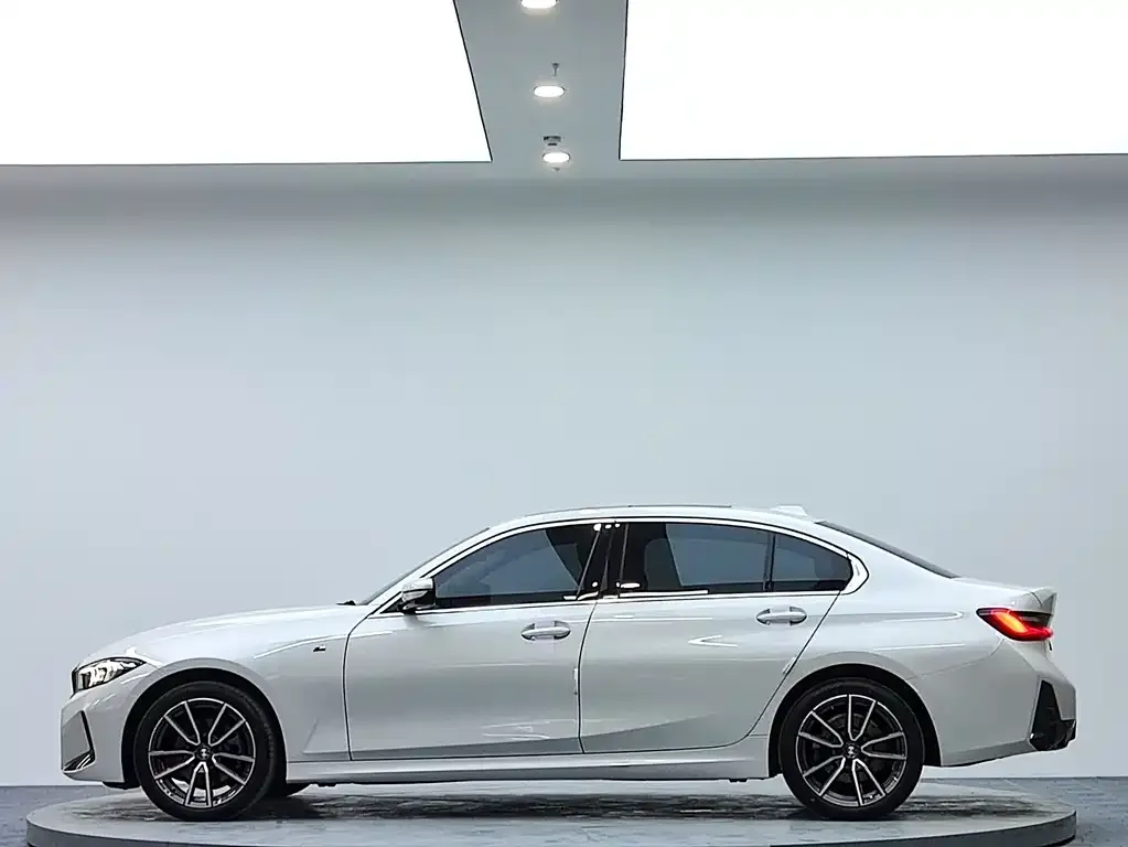 BMW 3 Series — фото 5