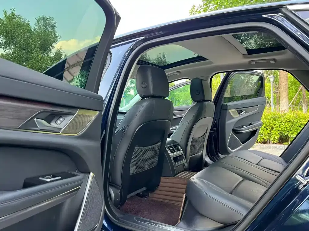 Jaguar XFL 2021 из CN, фото 2