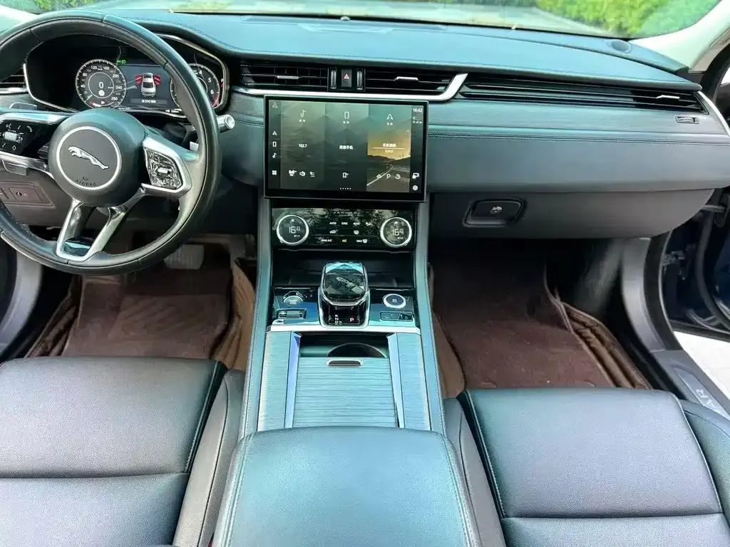 Jaguar XFL 2021 из CN, фото 3