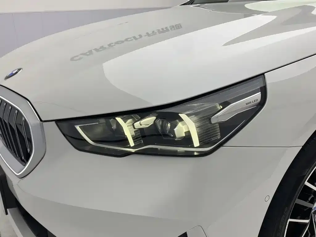 BMW 5 Series — фото 2