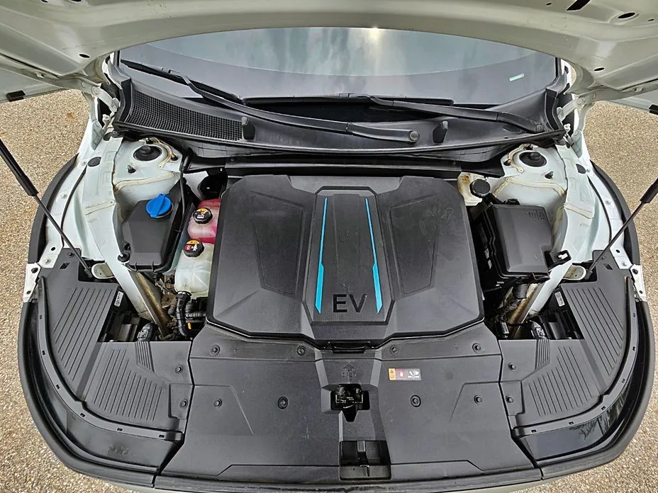 Hyundai Ioniq5 2023 из KR, фото 8
