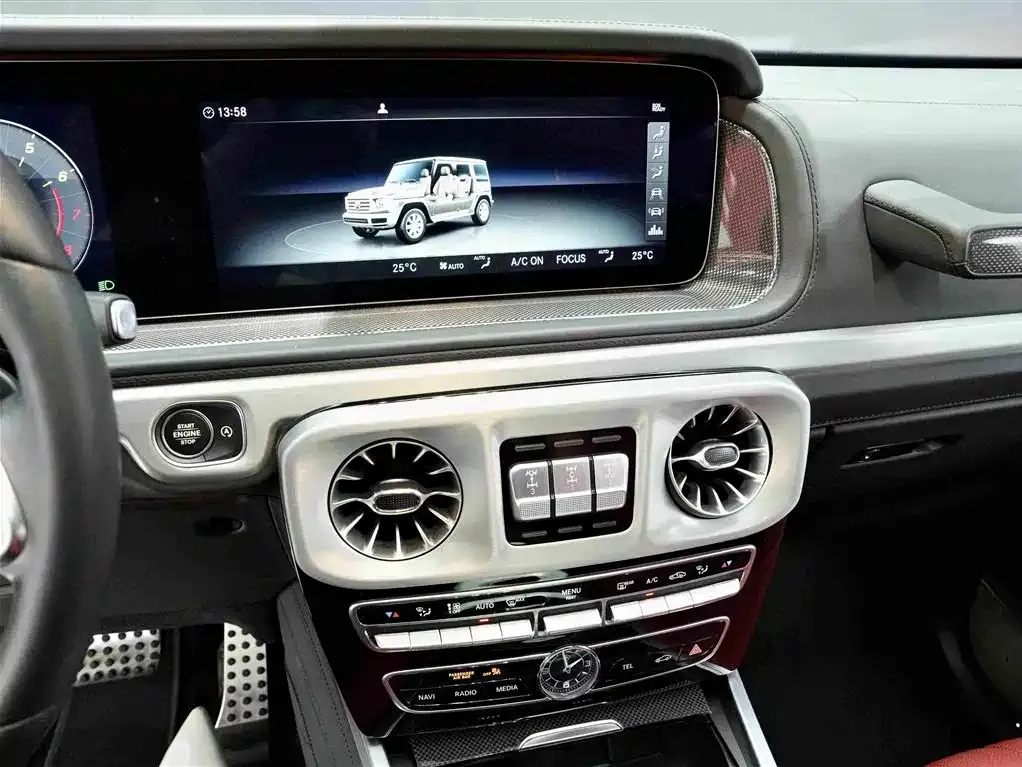 Mercedes-Benz G-Class — фото 7